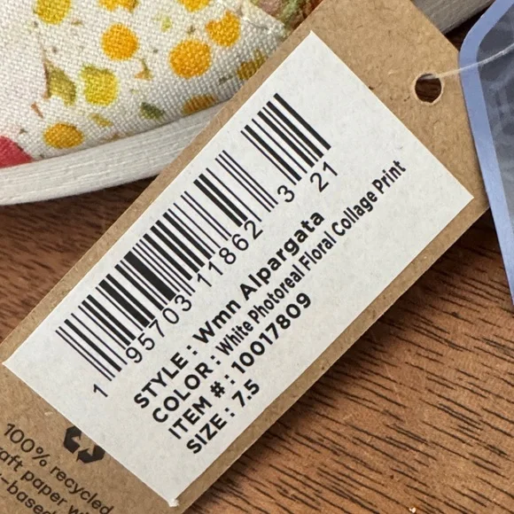 New TOMS Alpargata White Floral Slip Ons - Picture 5 of 7